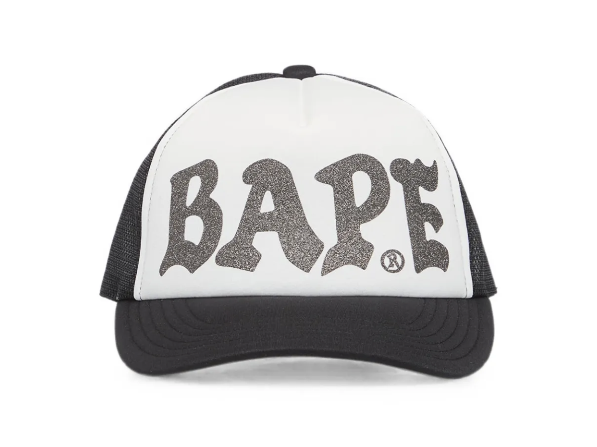 A BATHING APE® BAPE Trucker Cap — Black/White